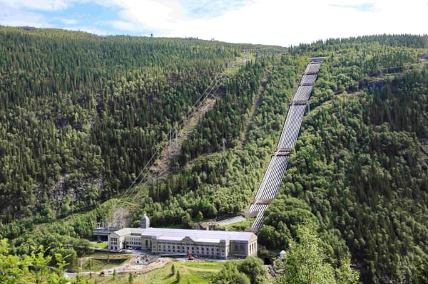 Scandinavia's renewable energy boom attracts industries